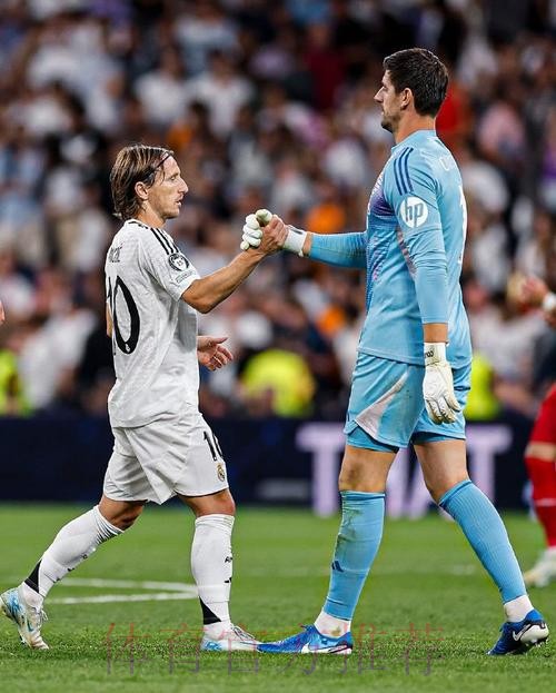 图多尔:皇马在这类赛事一直很强 必须保持信念